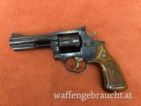 Revolver Taurus 357 Mag. 4 Zoll Lauf Modell 66 