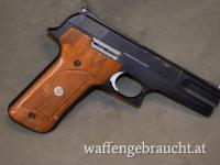 Smith und Wesson Pistole 422, Kal. .22lr, € 260,-