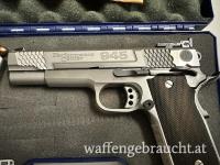 Smith and Wesson 945 Performance Center 