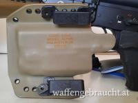 DSG Alpha Holster für Glock 19/23/32 mit Streamlight TLR7/8 - dark earth