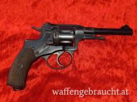 Nagant Revolver M1895