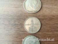 2 und 5 Reichsmark Silber WK II , 2 RM Kette mit Anhänger Silber 
