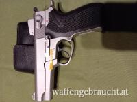 S&W