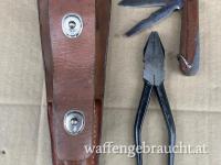 US Army Signal Corps TE-33 Tool Kit - CS-34 Pouch - Linesman's Pliers