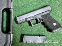 Glock 19 Gen4 mit Stippling Griffstück *Schrankwaffe*