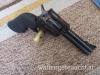 Ruger  New Model Blackhawk, Kaliber 9mm, 4 5/8“ Lauflänge