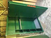Massiver Waffenschrank für 12 LW