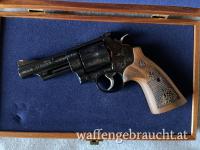Smith and Wesson Revolver 