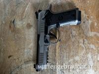 Beretta 92x Performance neuwertig inkl. 2 Holster