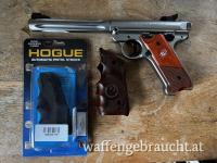 Ruger Mark IV Hunter mit 3 Griffschalen