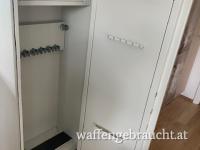Waffenschrank massiv