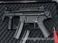 H&K SP5K Pistole ungeschossen mit Frontgriff, Klappschaft und Zubehör