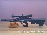 Steyr AUG A2 mit Zubehör