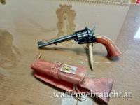 Interkontinental Arms Super Dakota im Kaliber .44Rem Mag mit 7,5 Zoll Lauflänge und Holster