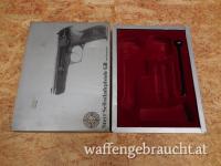 Pistole Steyr GB Verpackung mit Putzstock original aus den 1970ern