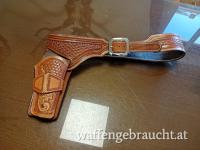 RESERVIERT! Westernholster und Patronengurt aus Leder mit einer Länge von 114cm