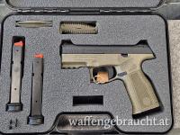 🔥💥Steyr Pistole M A2 MF 2x17 omS. STV Griffstück oliv TRI 9x19mm💥🔥