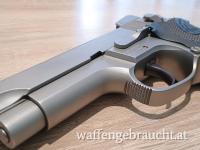Schöne Smith & Wesson 5906 Stainless Steel