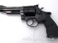 Achtung zugreifen bevor sich das Gesetz ändert! - Schöner Sportrevolver TAURUS Brasil Mod.83 S, l, 4", Gummigriff Kal. .38 Spec