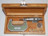 Mikrometer der Firma MAUSER in Holzkasette