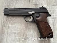 Sig P210