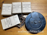 VERKAUFT - PPSh41 Magazin (Dachbodenfund) & abgefeuerte Surplus Hülsen mit 4 Originalkartons
