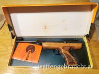 Diana 6 mit seltenem Holzgriff