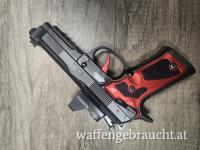 Beretta 92x Dark Series Red inkl Reddot und Holster