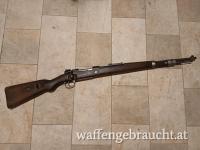 K98 weitgehend nummerngleich bis auf Verschluss 