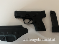 Smith & Wesson M&P 9C Schreckschusspistole Kal. 9mm P.A.K. inkl. 2 Magazinen und IWB Holster
