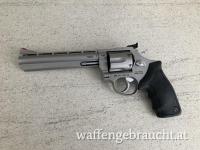 TAURUS  689      NEUWERTIG !