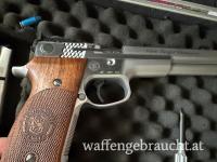 SPORTSCHÜTZENTRAUM S&W Target Champion 6"
