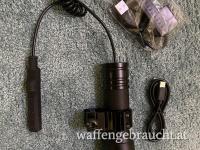 Taschenlampen- Montage