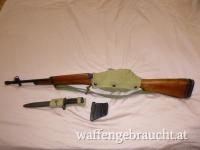 Lee Enfield Jungle Carbine No.: 5 MK 1 cal. 303 British mit viel Zubehör
