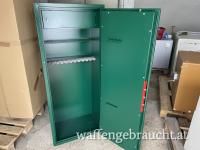Massiver Waffenschrank für 12 LW