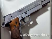 SIG SAUER P226 X-SIX