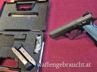 CZ  Shadow 2   9 x 19 Blau