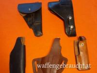 Verschiedene Revolver - Pistolen Holster - Konvolut