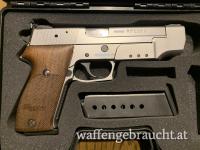 Neuwertige Sig Sauer P220S (45 ACP) X-Six mit Laufgewicht