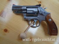 Revolver Smith & Wesson, Modell 60 (beste Fangschußwaffe) Kaliber 357 Magnum, Stainless Steel