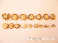 Nr. 3: 17 Reh - Horn - Knöpfe, NEU