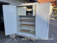 Massiver Waffenschrank Tresor HxBxT: 195x140x70 für mindestens 30 LW