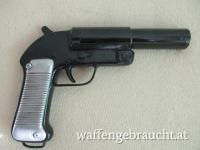 RESERVIERT !Signalpistole Kaliber 4  Leuchtpistole 26,5mm mit 54 Stück Signalnunition.