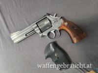 S&W 686