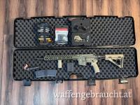Schmeisser AR15 M4FL mit Zubehör