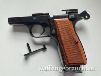Griffstück einer Pistole Luger M80 (wie Browning High Power) inkl. Versand