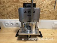 ADM Automatic Decapping Machine Automatisch Hülsen entzündern