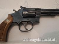 Revolver Smith & Wesson, neuwertig