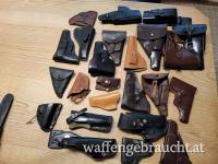 Diverse Holster für Pistolen (33 Stück)