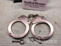 Smith & Wesson Handschellen 100 Silber J01413